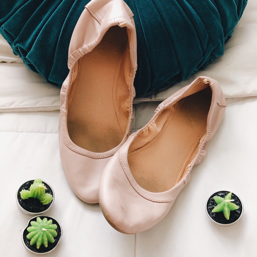 Old Navy - Blush Scrunchy Flats
